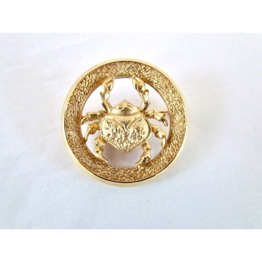 Zodiac Cancer Brooch Crown Trifari June 21-July 22 Crab Gold Tone Vintage